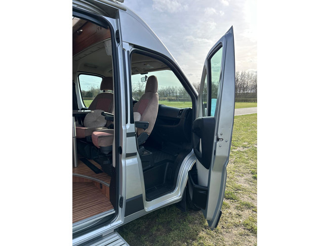 Adria TWIN ACTIVE 540 2.3 131 PK Fiat Ducato Buscamper Origineel Nederlandse Camper! foto: 15