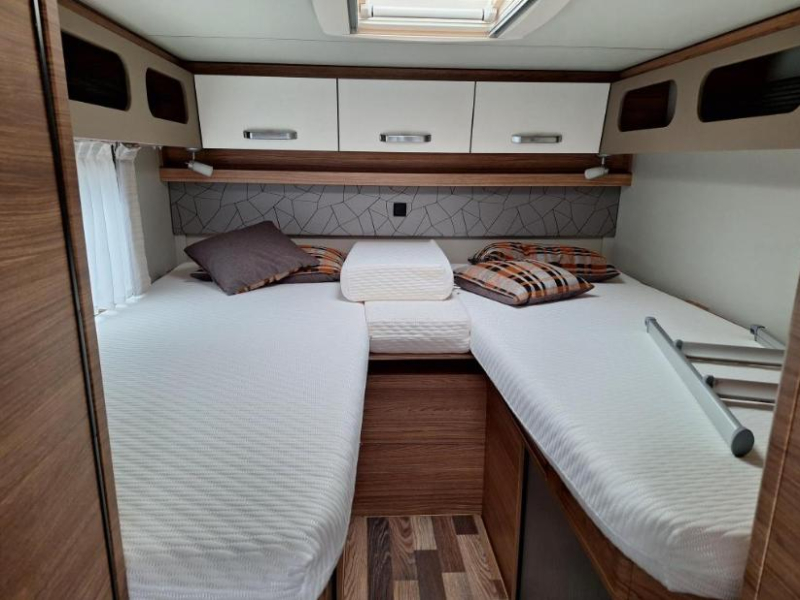 Weinsberg CaraCompact 600 MEG - BTW VERREKENBAAR!  foto: 13