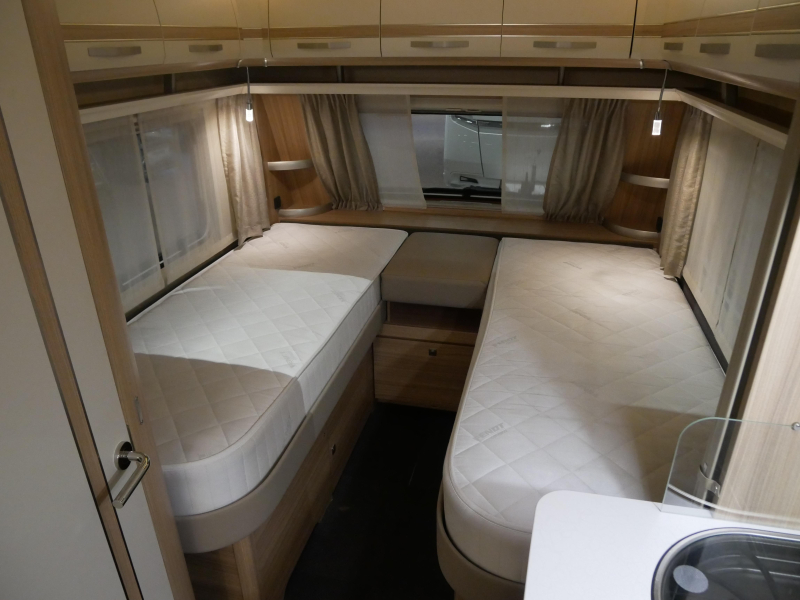 Fendt Bianco Activ 465 SGE Mover, Luifel, Fietsenrek  foto: 12