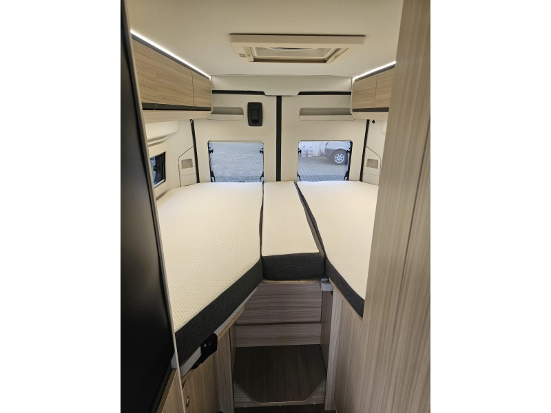 Adria Twin 640 SL Enkele bedden  foto: 6