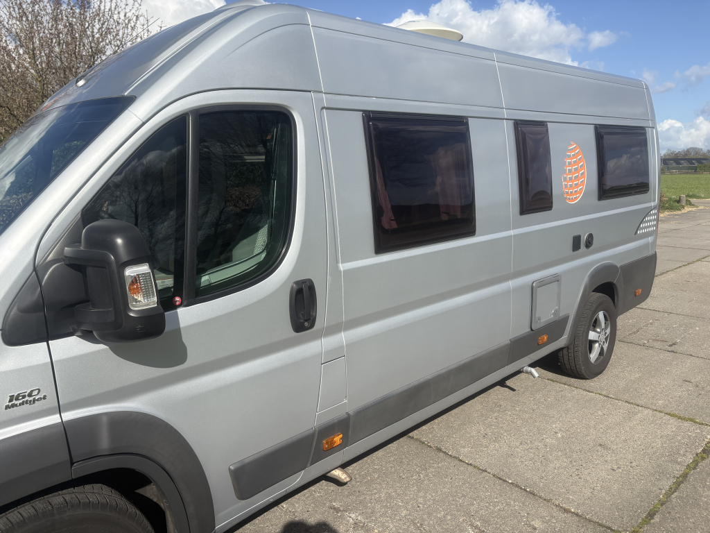 Globecar Campscout, Enkele bedden 3.0 Turbo 156pk AUTOMAAT foto: 3