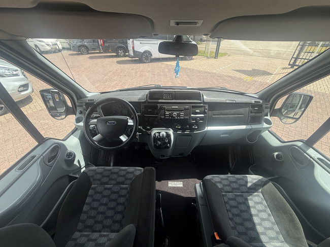 Westfalia ford nugget 4 plazas aire acondicionado techo elevable llantas de aleaci&oacute;n calefacci&oacute;n estacionaria enganche de remolque panel solar bearlock foto: 8