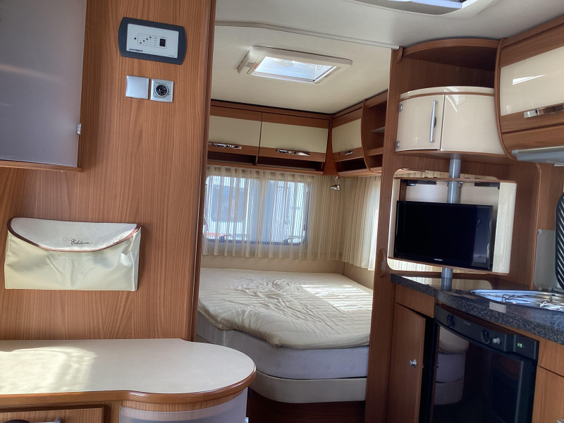 Eriba Nova Gold 465 GL  foto: 18