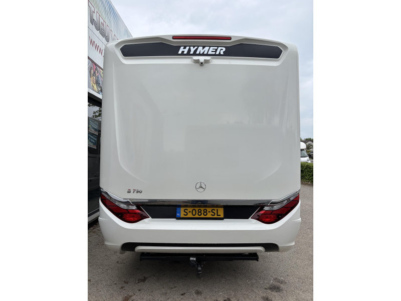 Hymer B ML I 790 Mercedes + Queensbed photo: 4
