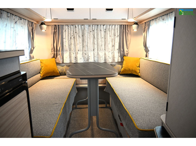 Eriba Touring Triton 420 photo: 4