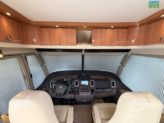 Hymer B 674SL foto: 11