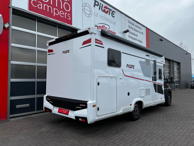 Pilote P 740 FGJ Camper, 2026!  foto: 2