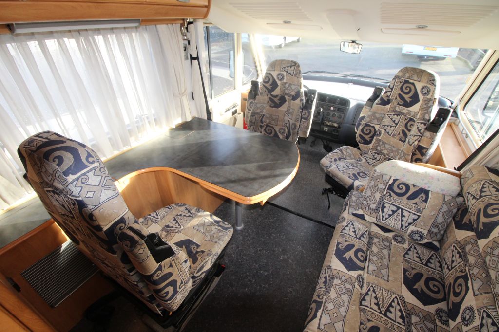 Hymer B.584 foto: 4
