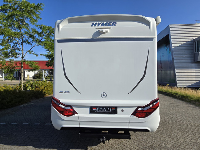 Hymer ML-T 620 163 PK AUTOMAAT 45.588 KM 4400 KG BOMVOL 12 MAANDEN GARANTIE MERCEDES SPRINTER 416 CDI LENGTEBEDDEN SOLAR 18 INCH ALUVELGEN foto: 3