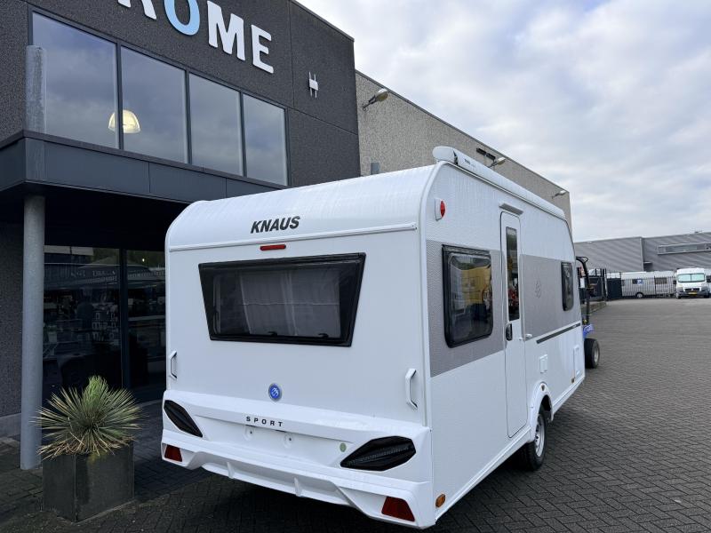 Knaus Sport 450 FU foto: 2