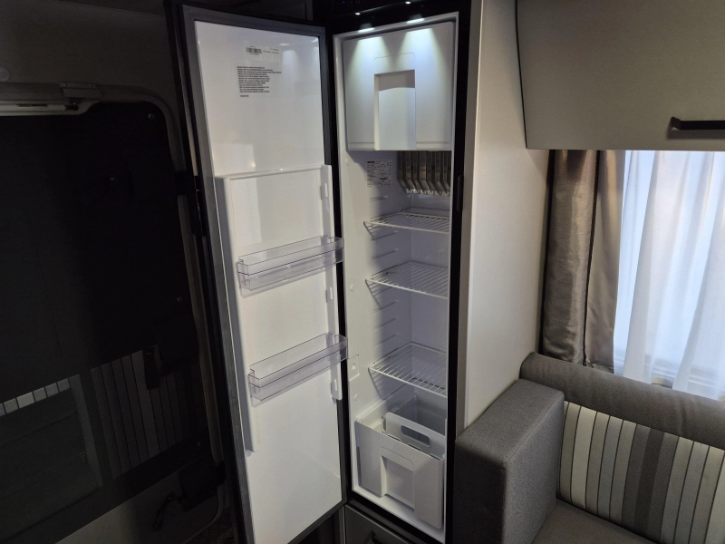 Knaus Sport and Fun 480 QL mover, air conditioning, air tent photo: 18