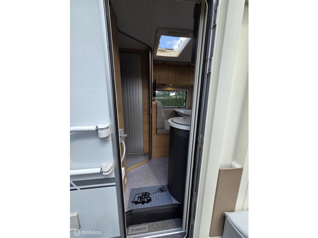 Knaus R11 foto: 12