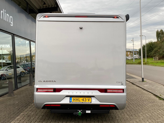 Adria Coral Supreme 670 DC QUEENSBED E&P LEVELSYSTEEM foto: 6