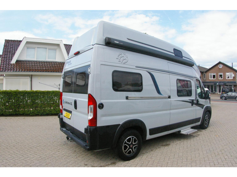 Knaus Boxstar 600 LIFETIME XL Camas individuales, 4 personas. foto: 1