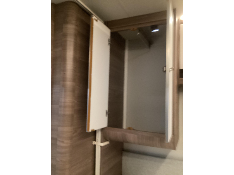 Knaus Sport 460 EU mover/omnistor foto: 9