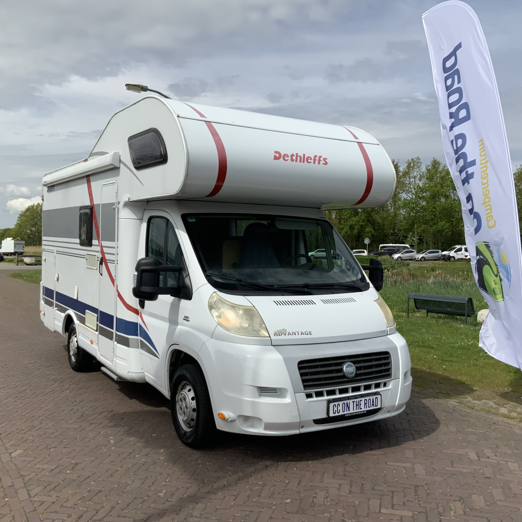 Detlheffs A 5881 Fiat 2.3 130 PS, Alkoven, Etagenbett, 5 Sitzpl&auml;tze und 6 Schlafpl&auml;tze, Hat Gebrauchsspuren, Bj. 2007 Camper Zentrum on the road Foto: 4