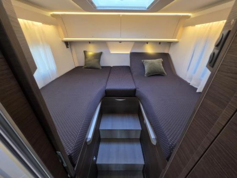 Adria Sonic Supreme 700 DL  foto: 11
