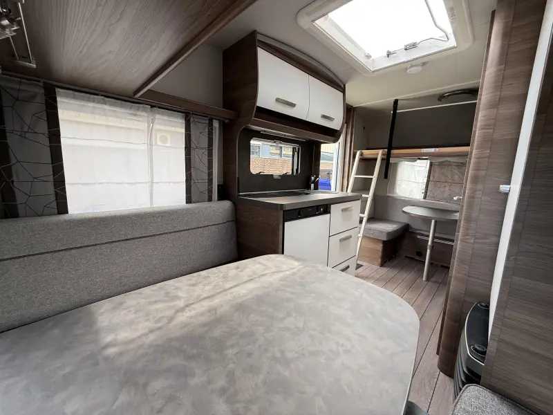 Knaus Sport Silver Selection 400 LK Stapelbed | Zeer Compleet 