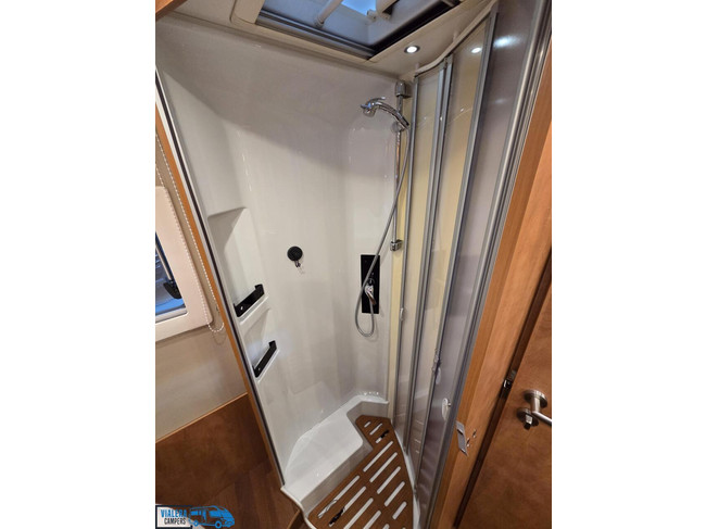 Carthago Chic C-line I 5.0 QB * Vol opties * Queensbed* NAP foto: 22