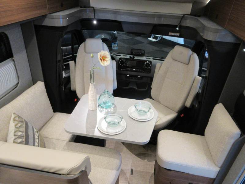 Hymer B-MC T 600 SLC double floor photo: 11