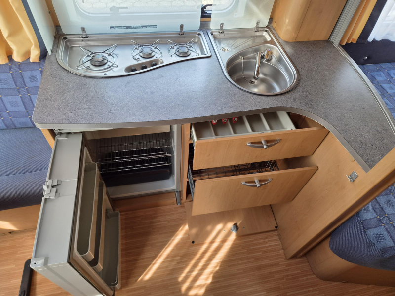 Knaus Sudwind 450 FU - Mover - Sackmarkise - Foto: 12