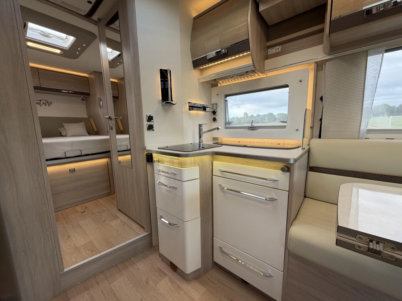 Rapido 696 F 2x Airco, BR Lift,  foto: 6