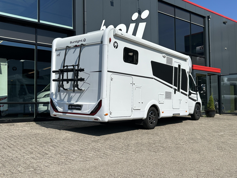 Sunlight T 68 Adventure Edition + Klimaanlage & Hubbett Foto: 3