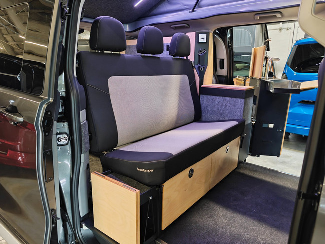 SpaceCamper Classic+ Ford Active 2.5 PHEV 233PK ( VW California alternatief) photo: 2
