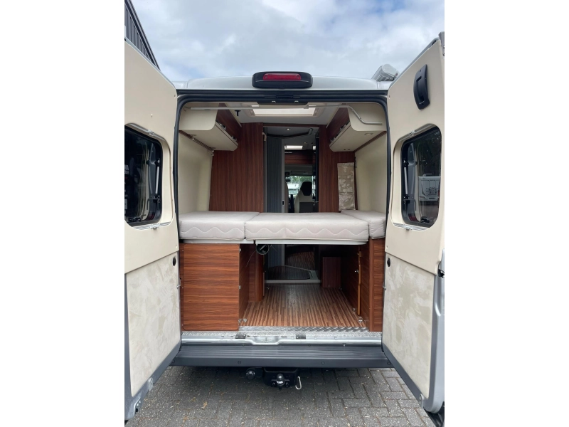 Adria Twin 600 SPT Bed Airco 49000 km 2016  foto: 8