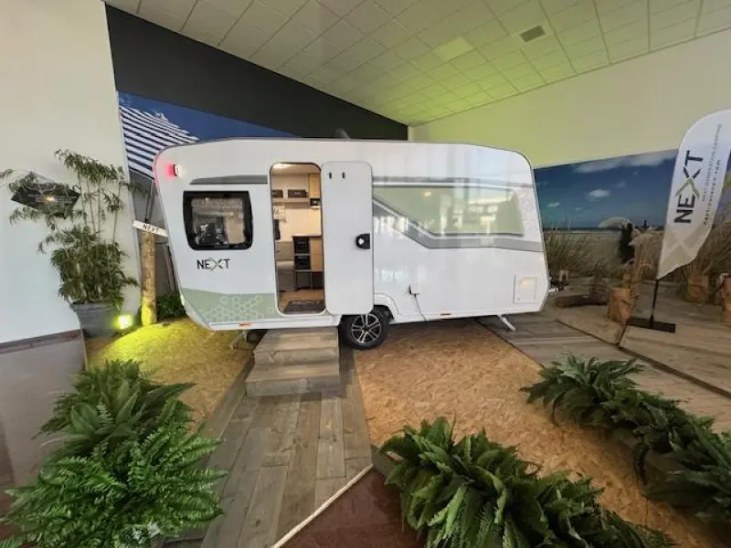 NEXT 380 NIEUW LICHTGEWICHT FENDT 