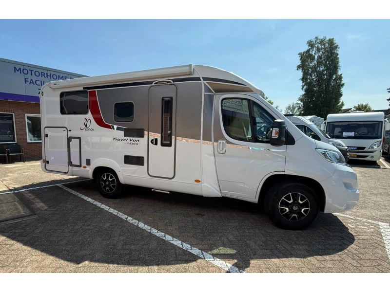 Bürstner Travel Van T 620 Enkele lengte bedden  foto: 1