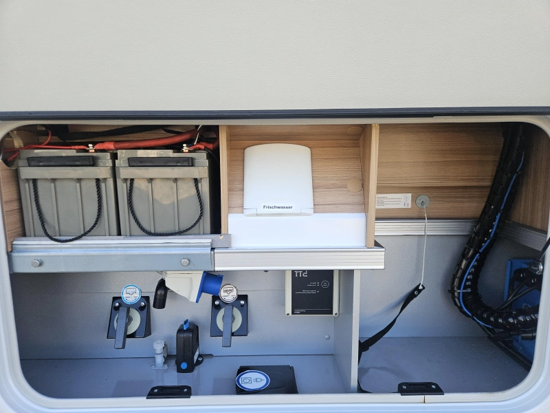 Knaus Sun Ti 700 MEG Full options / New condition photo: 18