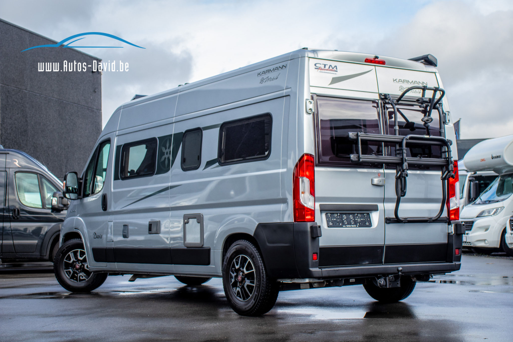 Karmann Davis 590 Skyroof foto: 1