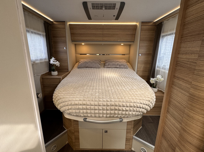 Adria SONIC I 600 SC 130 PS Euro6 Fiat Ducato NL-Camper **Queensbett/4 Schlafpl&auml;tze/Markise/Memo Fahrgestelltr&auml;ger/Dachklimaanlage/Bearlock/Sehr Foto: 18