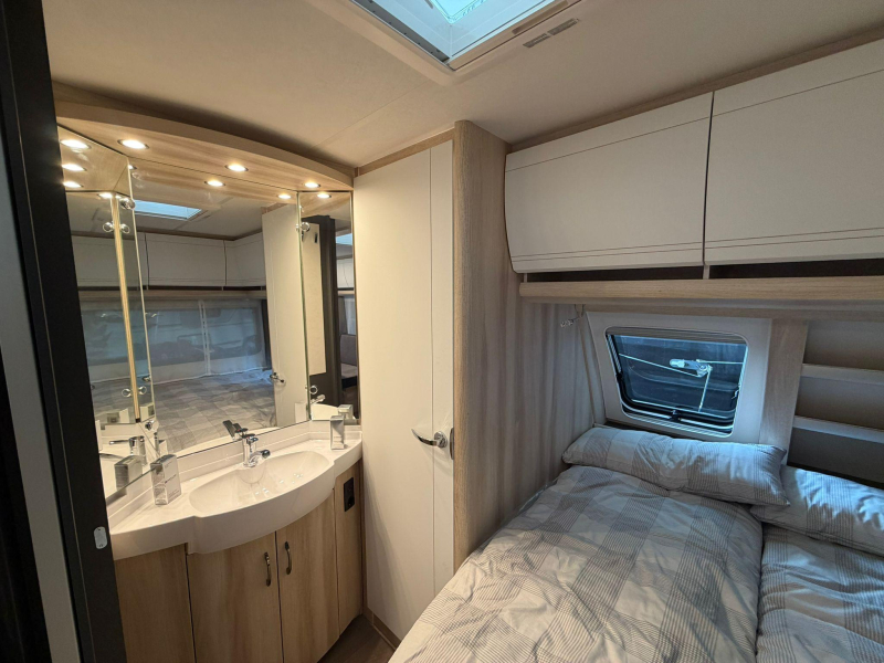 Hobby De Luxe 460 UFE  foto: 7