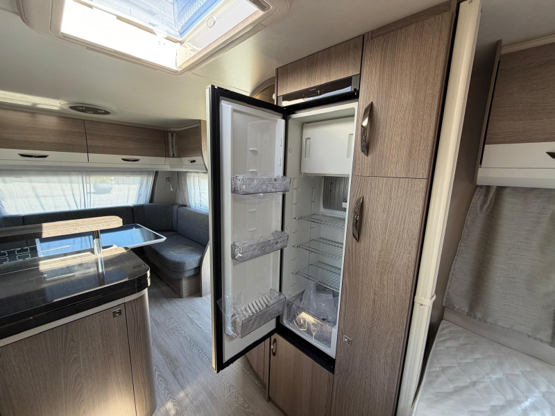 Hobby Prestige 660 WFC 35 JAAR PEN! foto: 13