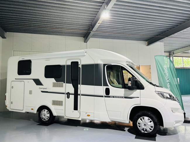 Adria COMPACT SL Axess, Camas separadas foto: 3