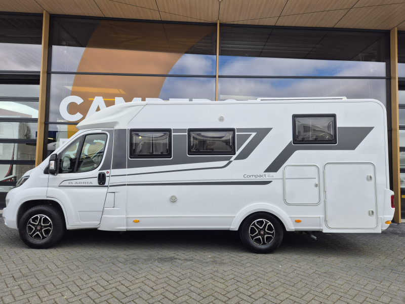 Adria Compact DL Plus 160 pk Automaat  foto: 3