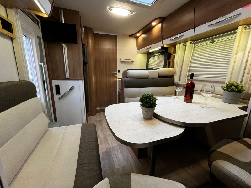 Pilote P 740 C Queensbed, autocaravana foto: 5