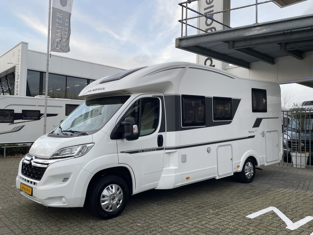 Adria Matrix 600 SC QUEENSBED+HEFBED 6.99M   foto: 4