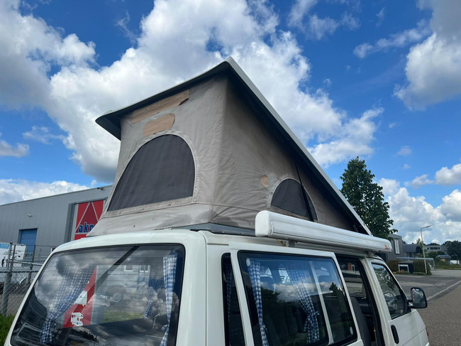 Volkswagen Transporter Camper | Techo elevable para dormir | Toldo de casete | Enganche de remolque foto: 8