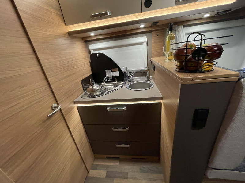 Weinsberg CaraCore 700 Meg Automatik 4pe Foto: 16