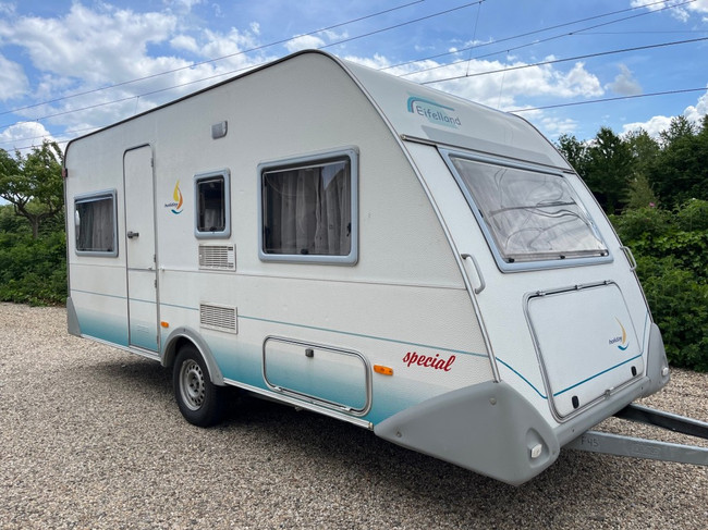 Eifelland E 450 Round seating, awning, neat condition! photo: 0