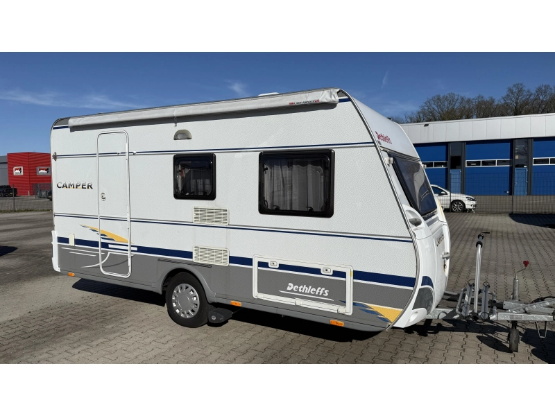 Dethleffs Camper 440 DB dwars bed zit toilet