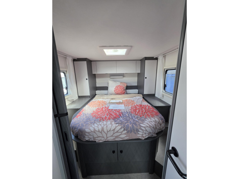 Etrusco T 7400 QBC Queensbed face/face seating photo: 7