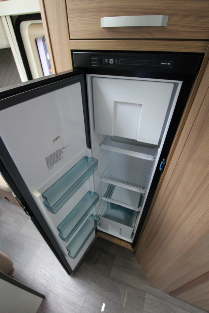 Adria Coral 670 S SL foto: 8