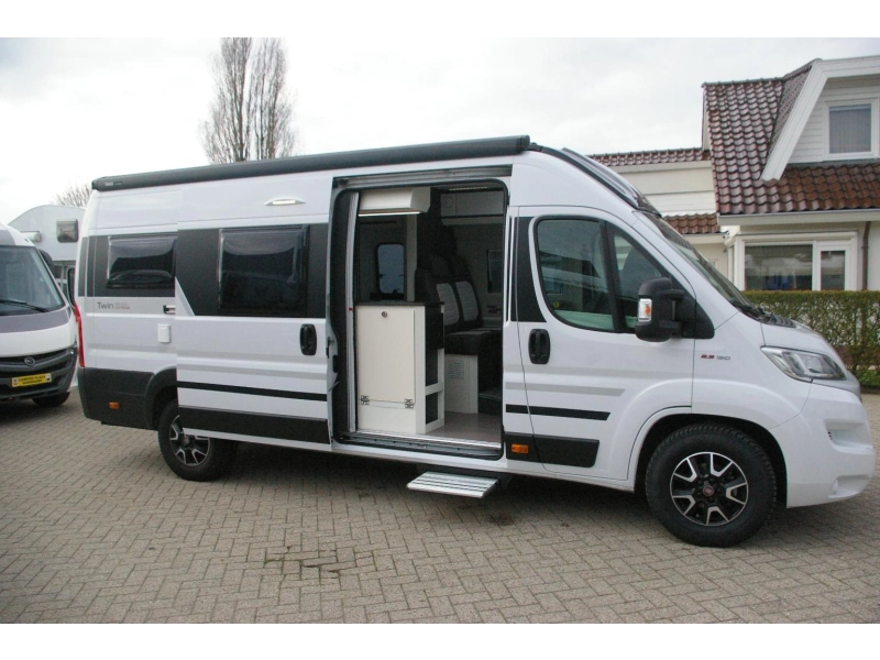 Adria Supreme 640 SLB Enkele bedden, panorama.  foto: 4