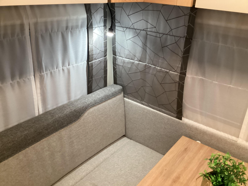 Knaus Sport 400 QD foto: 13
