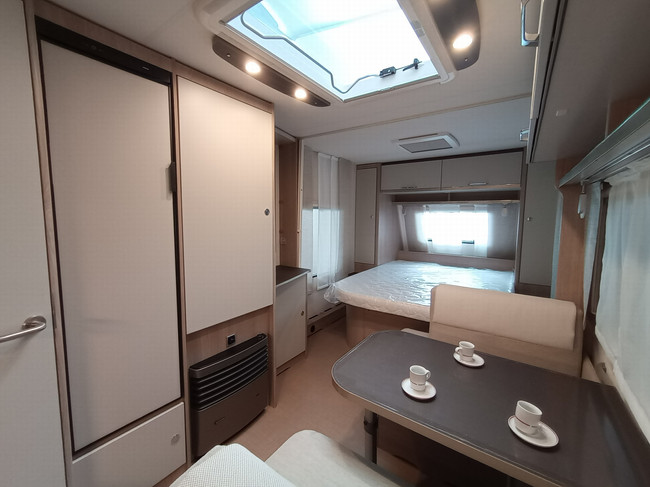 Bürstner Premio 470 TS foto: 5