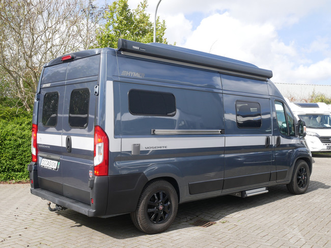 Hymer Yosemite 6 metros, camas longitudinales, techo elevable, 4 personas foto: 23